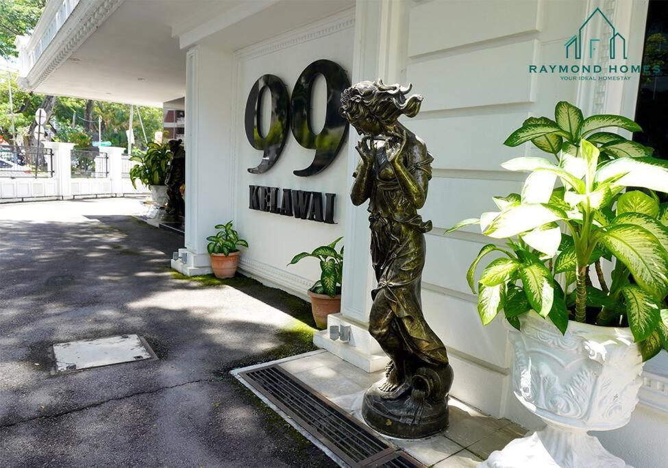 Apartment 99 Kelawei George Town