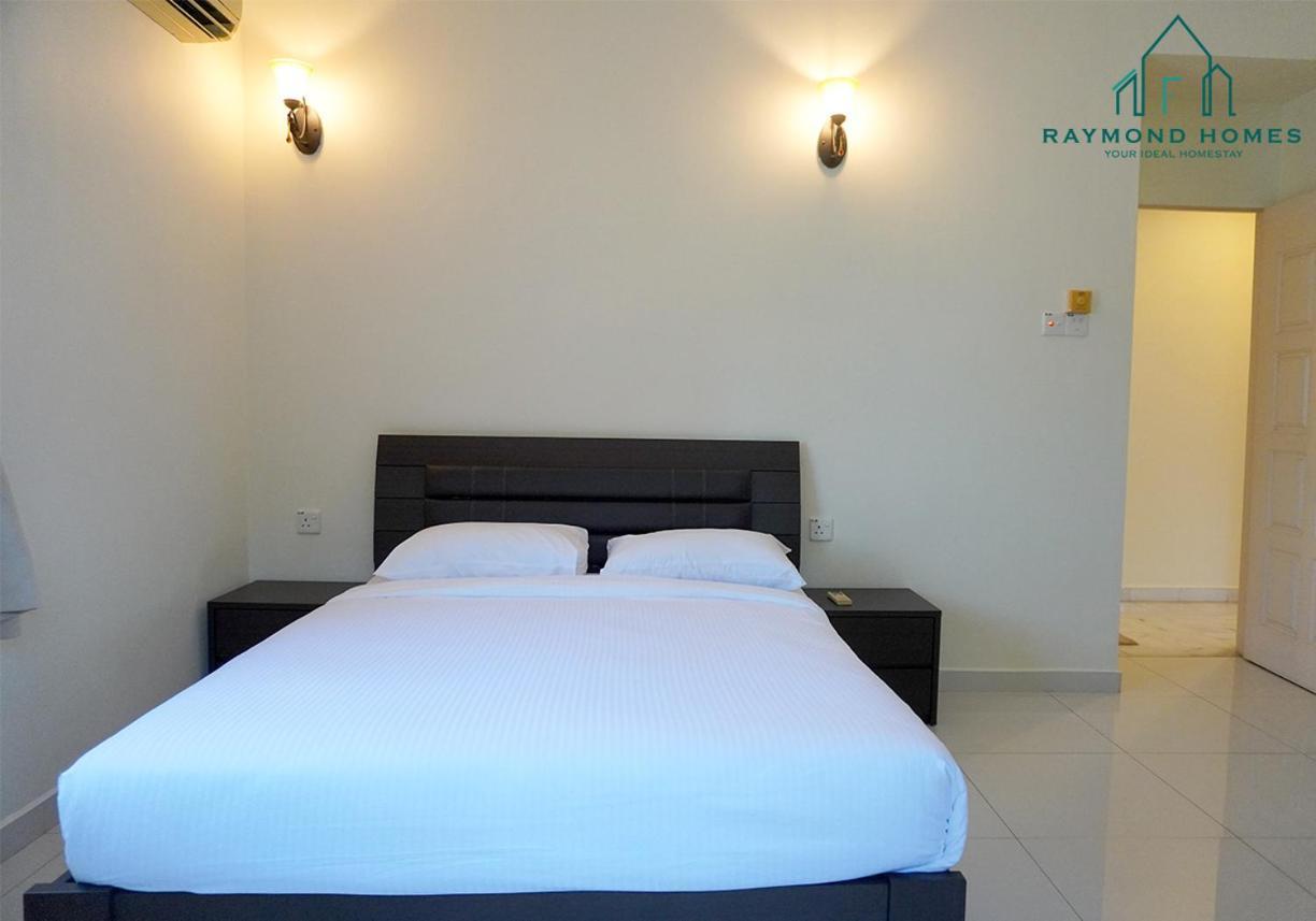 99 Kelawei Apartment *